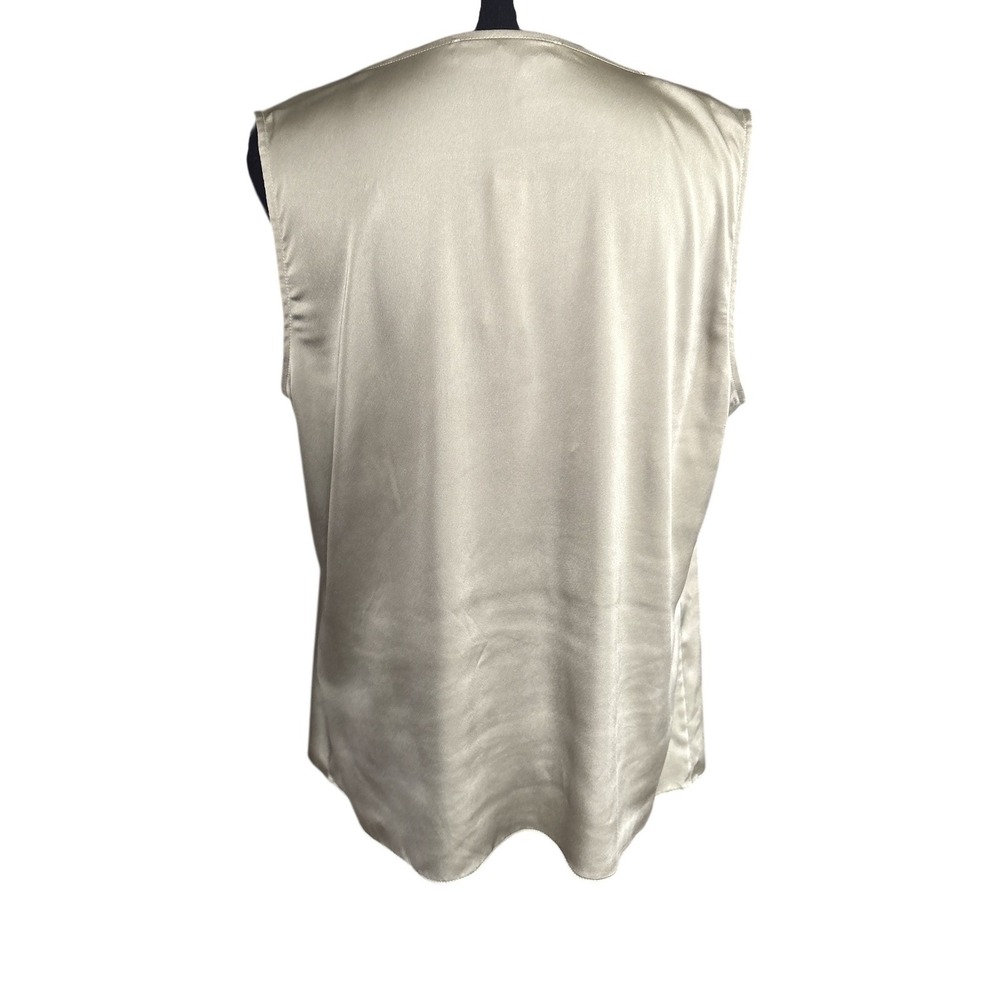 NWT White House Black Market Satin Ruffle Front Shell in Bay Leaf, Size Large - Picture 4 of 8